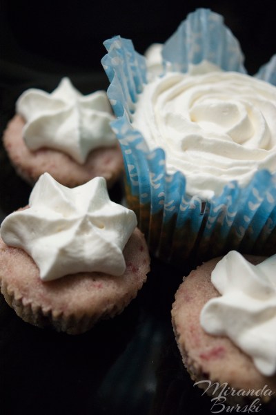 Strawberries and Cream Cupcakes