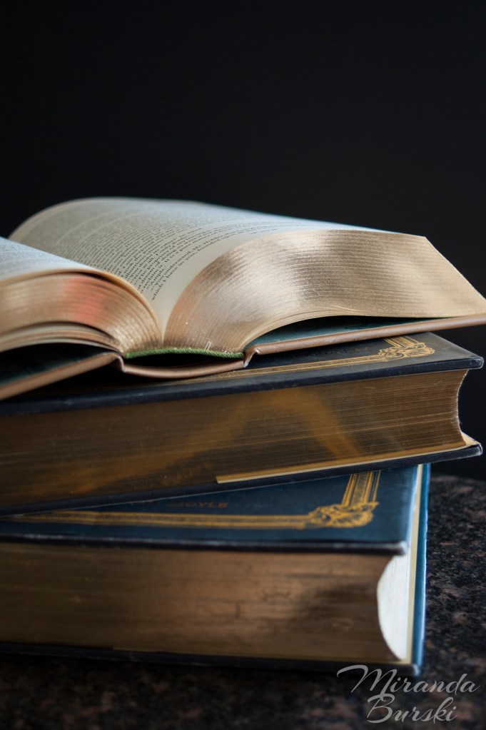 Books with gold-rimmed pages